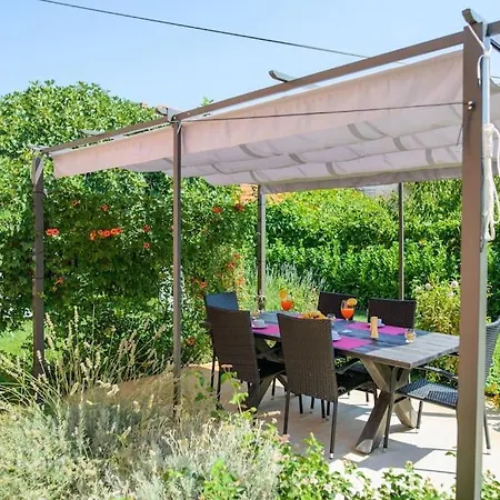 Charming House Holiday home *